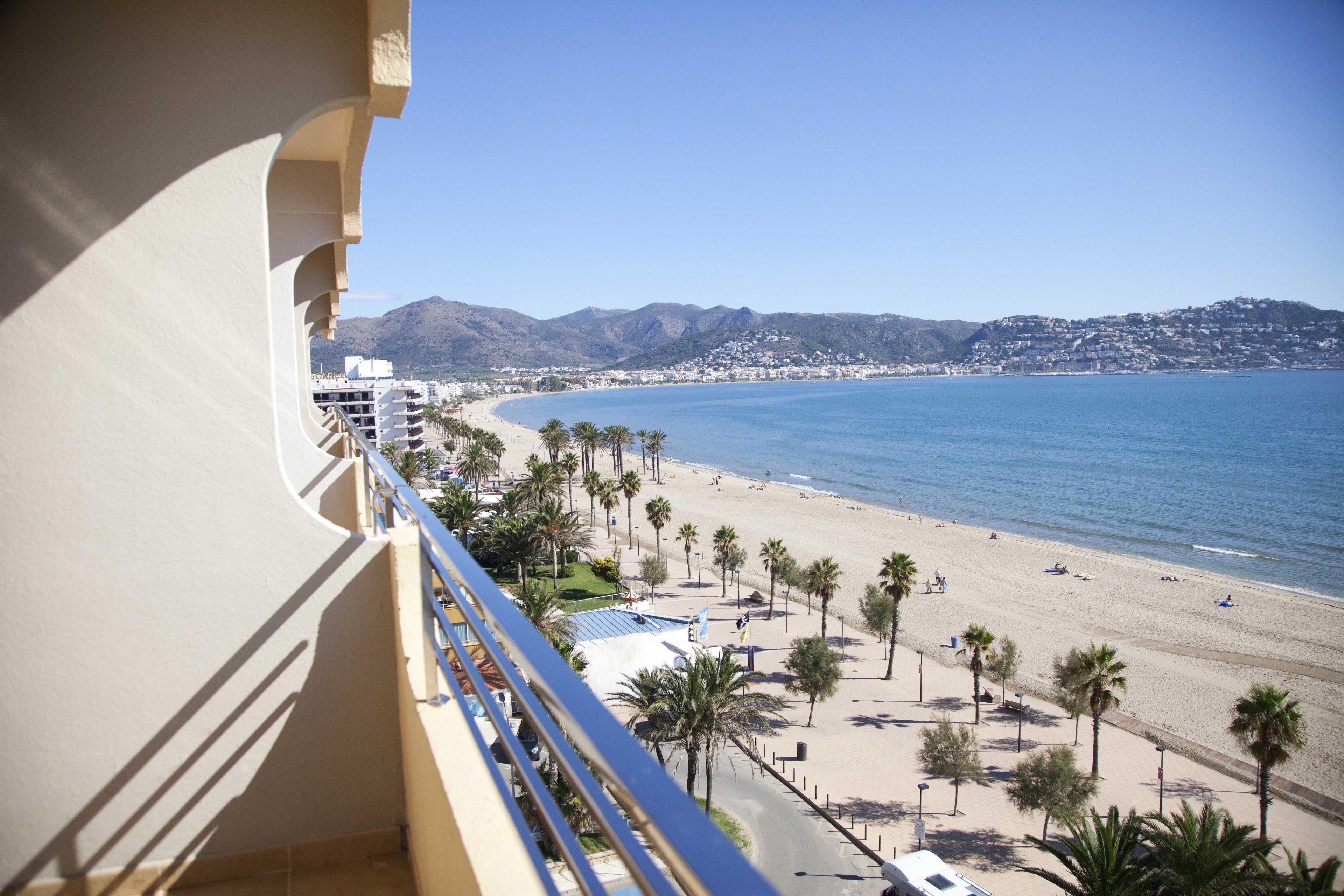 Double Room with Sea View and Extra Bed (2 Adults + 1 Child),1674696715:JPEG