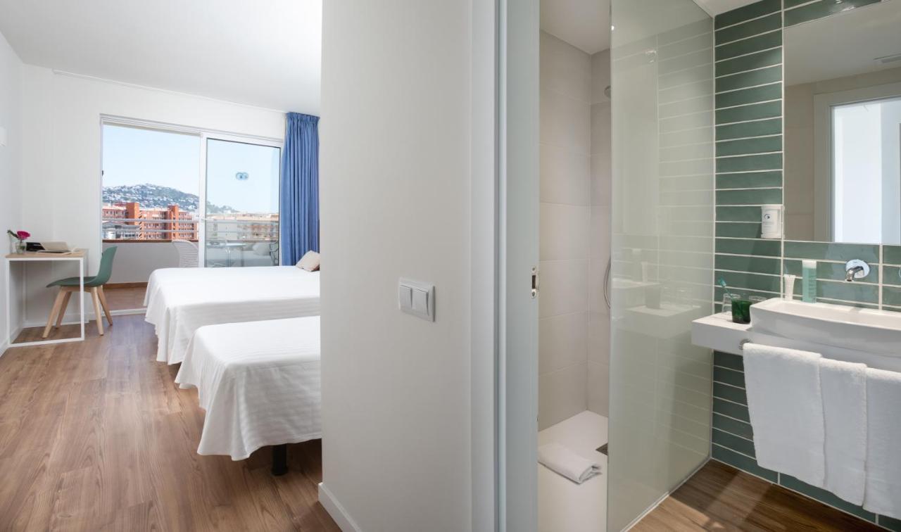 Triple Room with View,930185743:JPEG